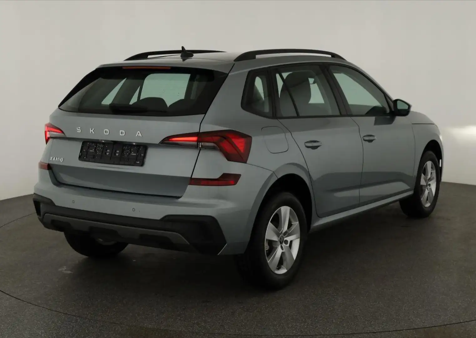 Skoda Kamiq Selection 1.5 TSI DSG Selection, AHK, LED, Kame... Silber - 2