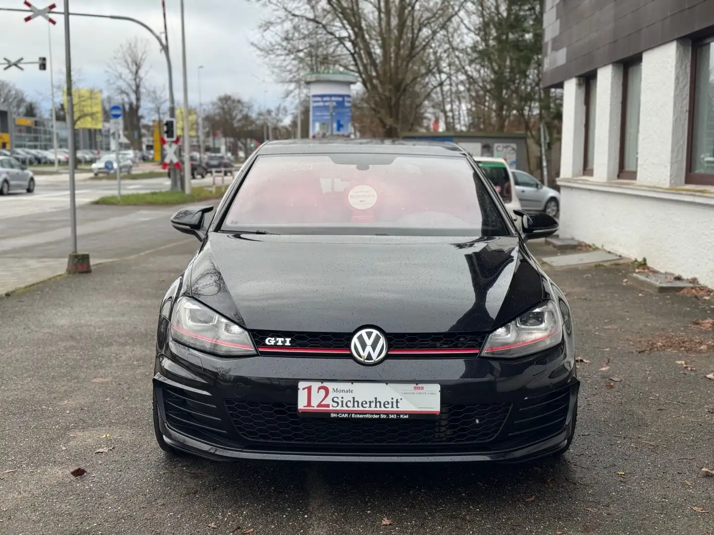 Volkswagen Golf VII Lim. GTI BMT / TÜV NEU / Noir - 2