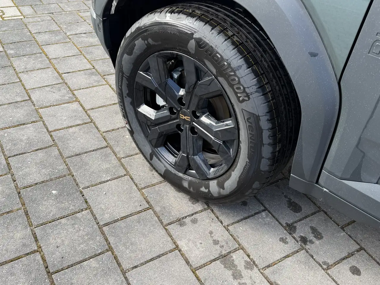 Dacia Duster III 1.6 E-TECH Full Hybrid 155 Extreme Techno/ Win 11