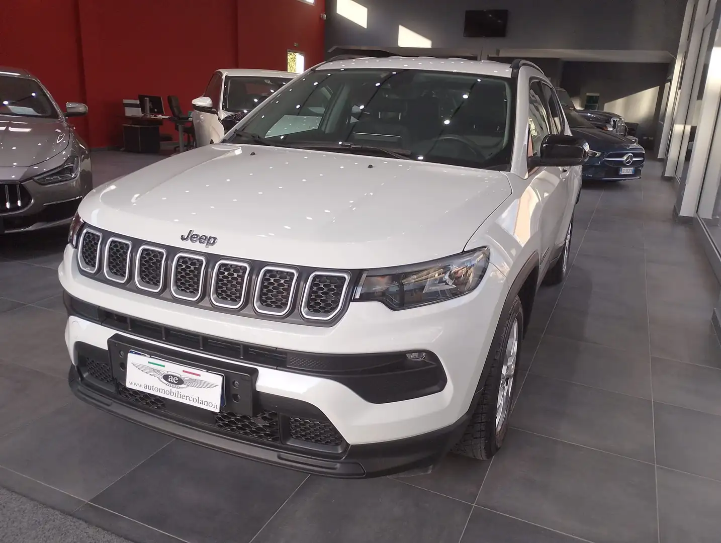 Jeep Compass 1.3 turbo t4 Business 2wd 150cv ddct Weiß - 2