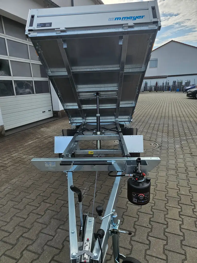 WM Meyer Kipper HLNK 1323/141 sofort verfügbar - 2