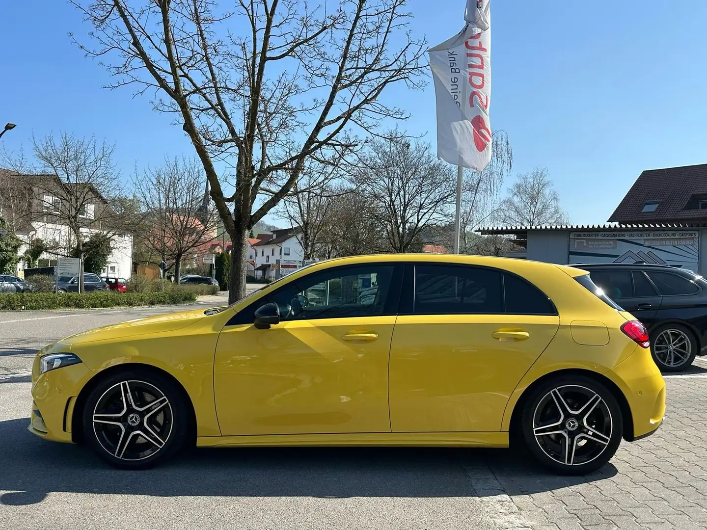Mercedes-Benz A 220 AMG Line/Rückfahrkamera/LED Yellow - 2