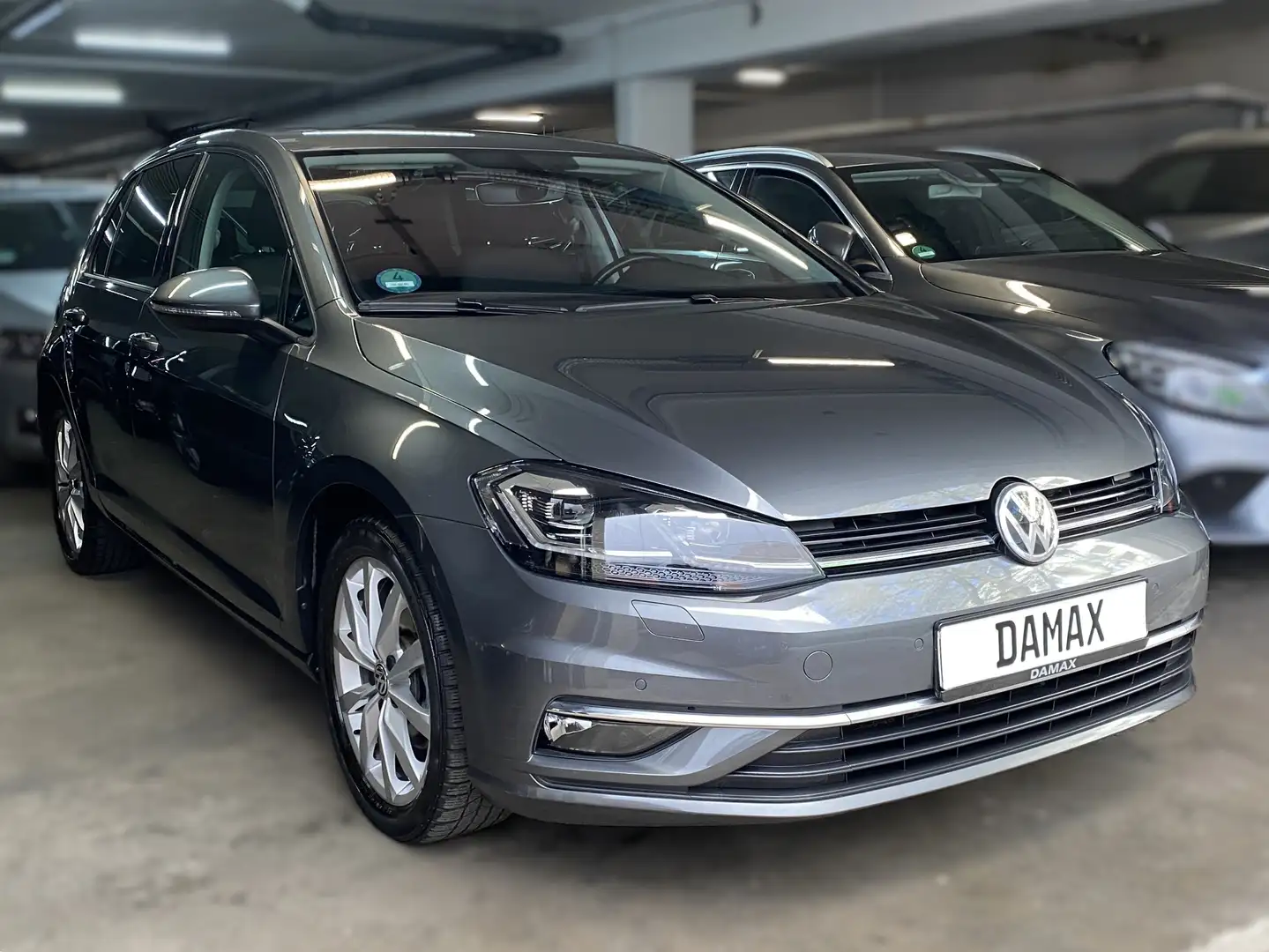 Volkswagen Golf Highline*NAVI*LED*R-KAMERA Grau - 2