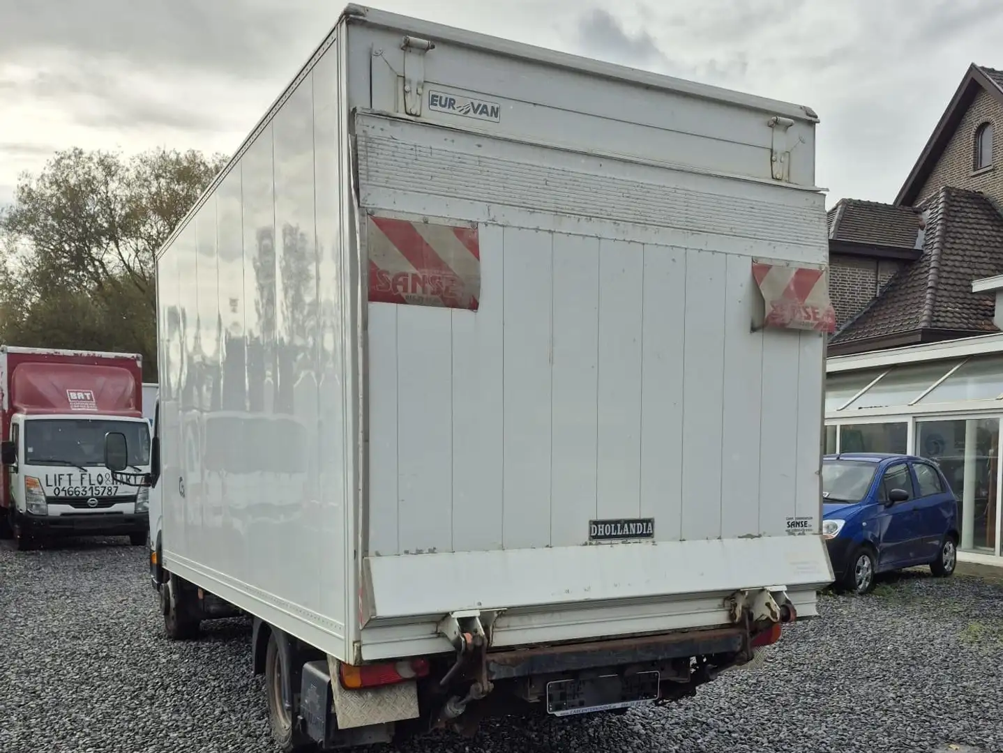 Nissan Cabstar 2.5 dCi Wit - 2