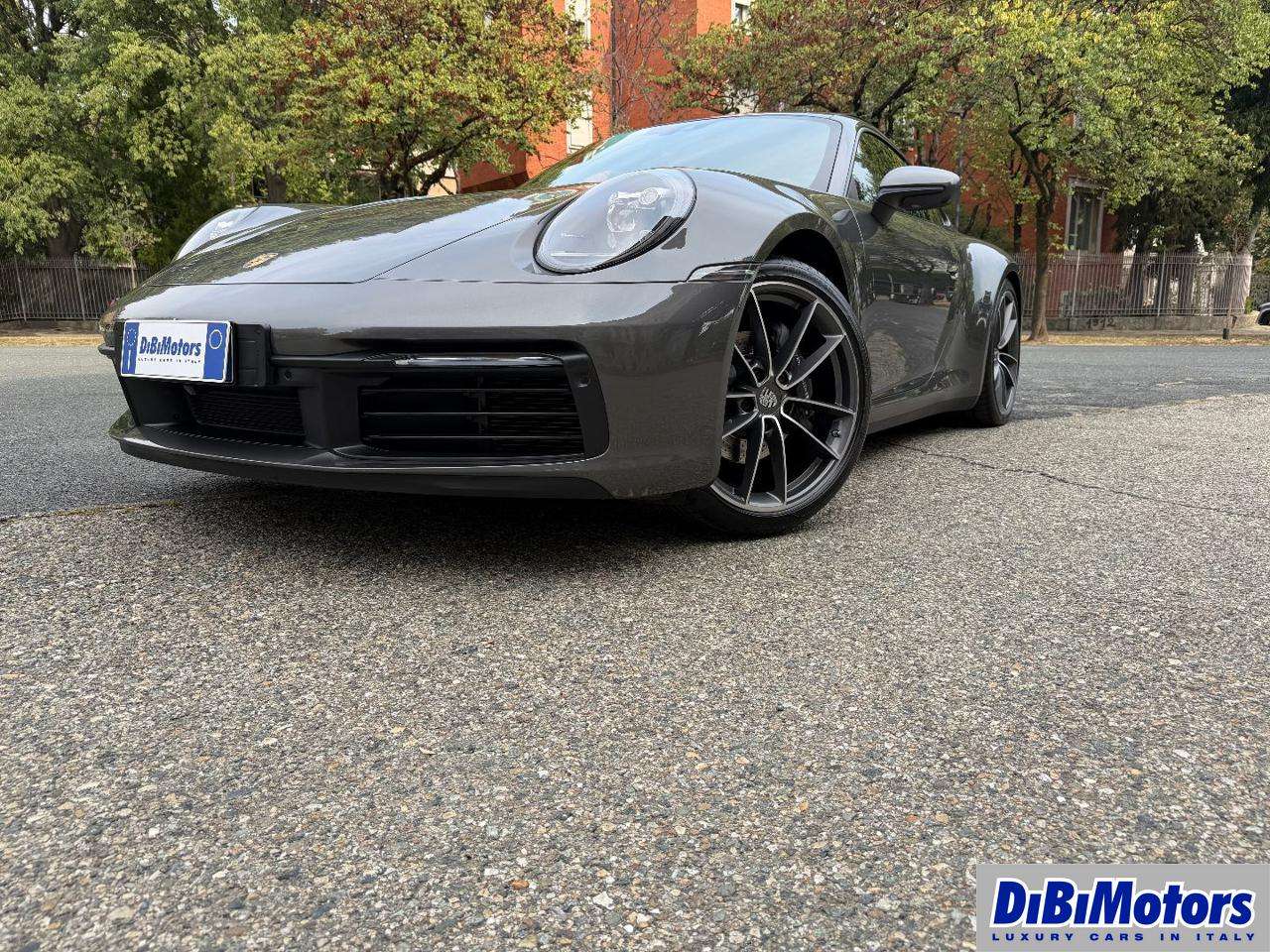 Porsche 992