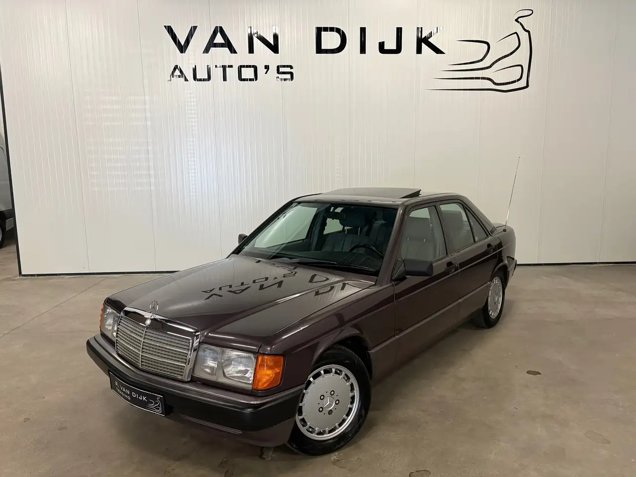 Mercedes-Benz 190