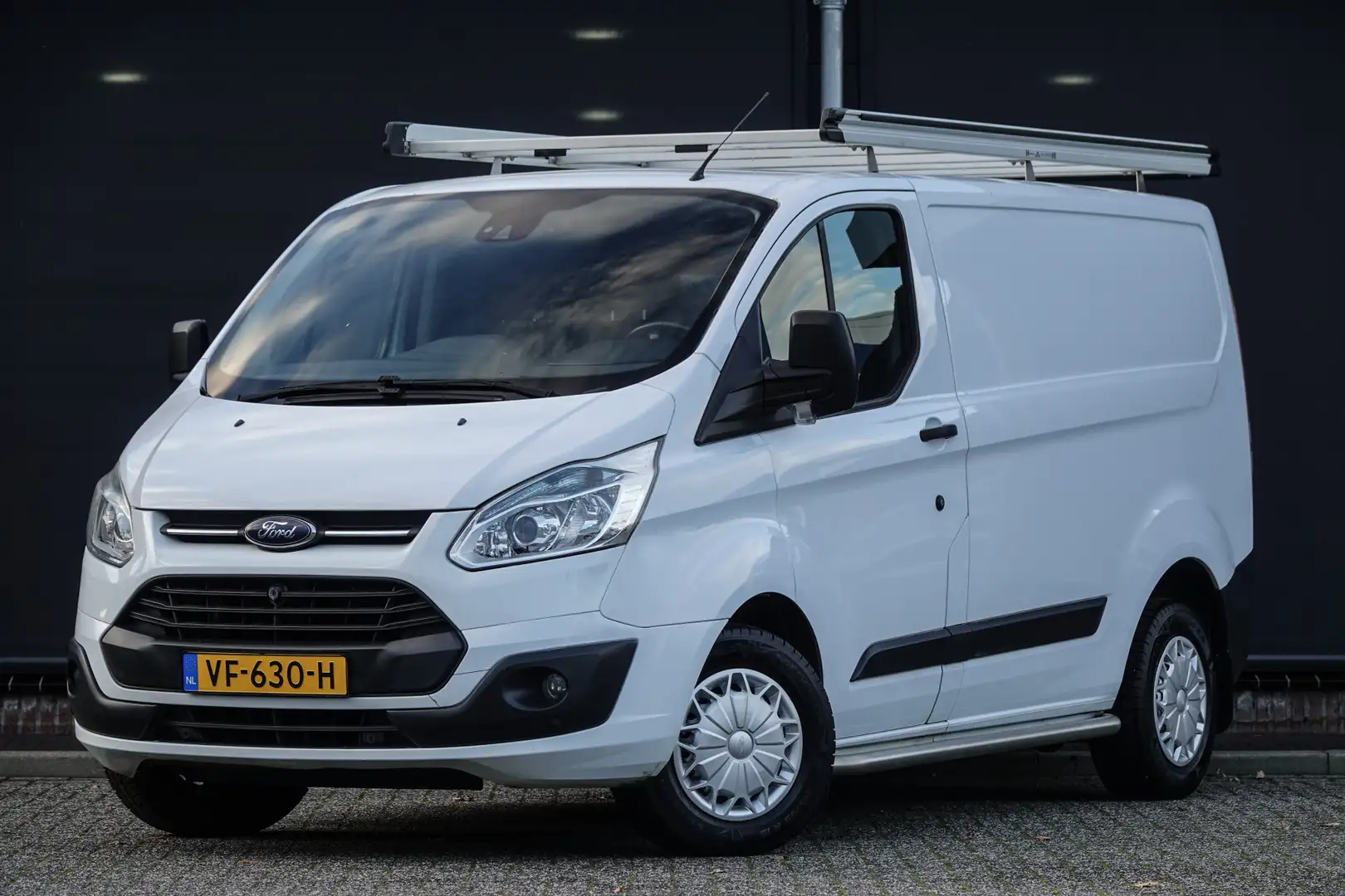 Ford Transit Custom L1H1 2.2 Tdci 125Pk | Trend | 290 | Achteruitrijca Weiß - 1