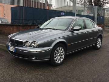 X-Type 2.5 V6 Executive