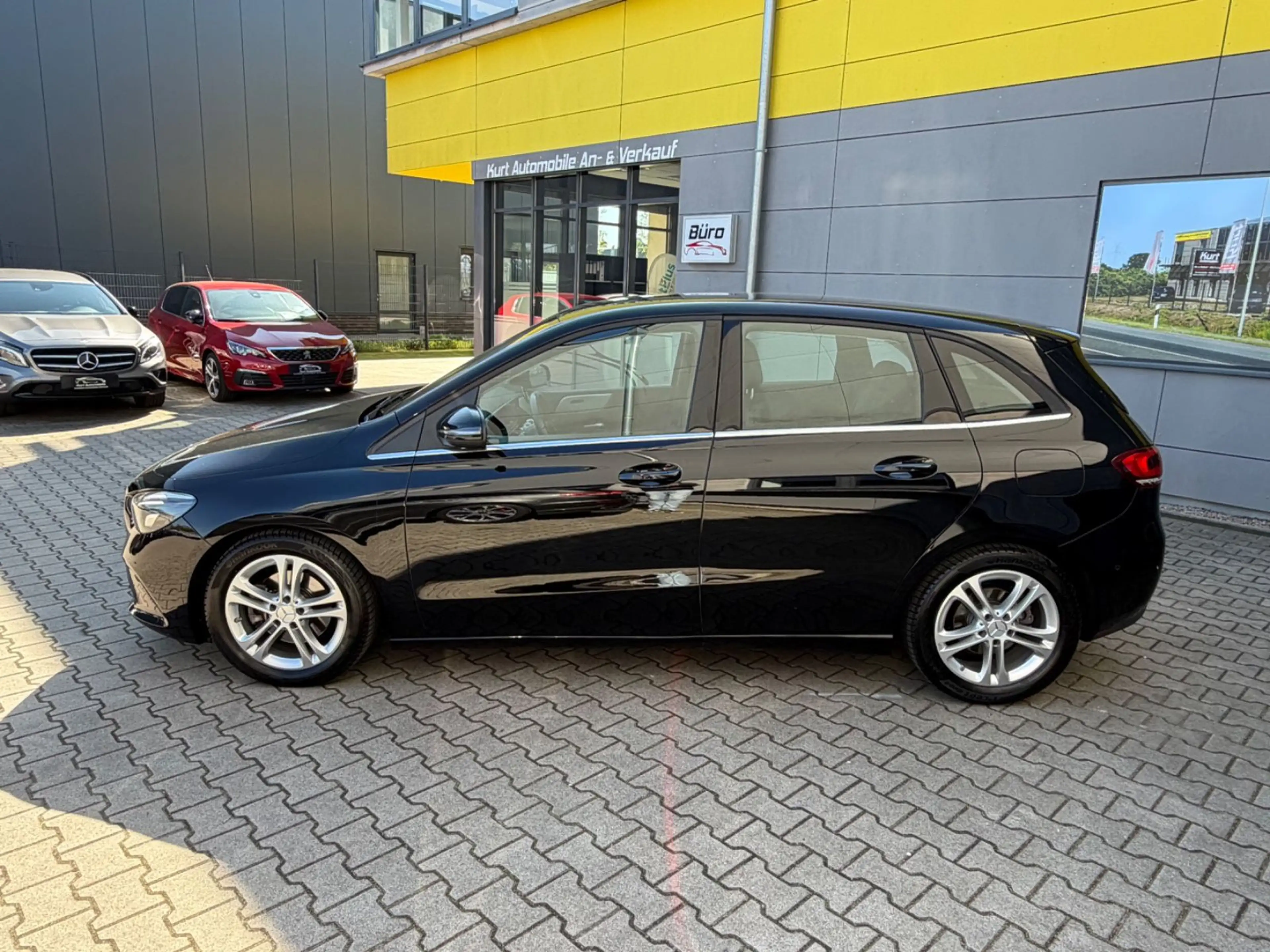 Mercedes-Benz B 200 d/LED/ALU/AUTOMATIK/50000KM/TOP* — photo 3
