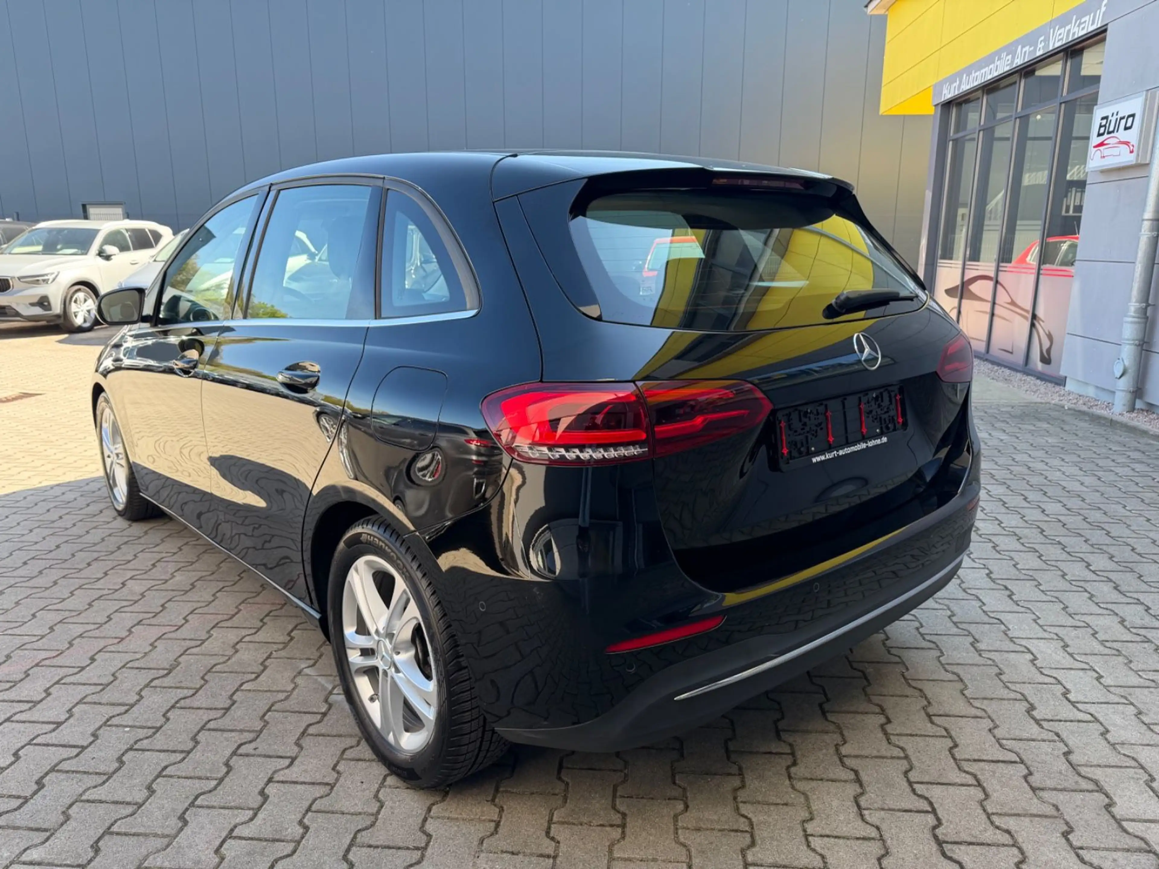 Mercedes-Benz B 200 d/LED/ALU/AUTOMATIK/50000KM/TOP* — photo 4