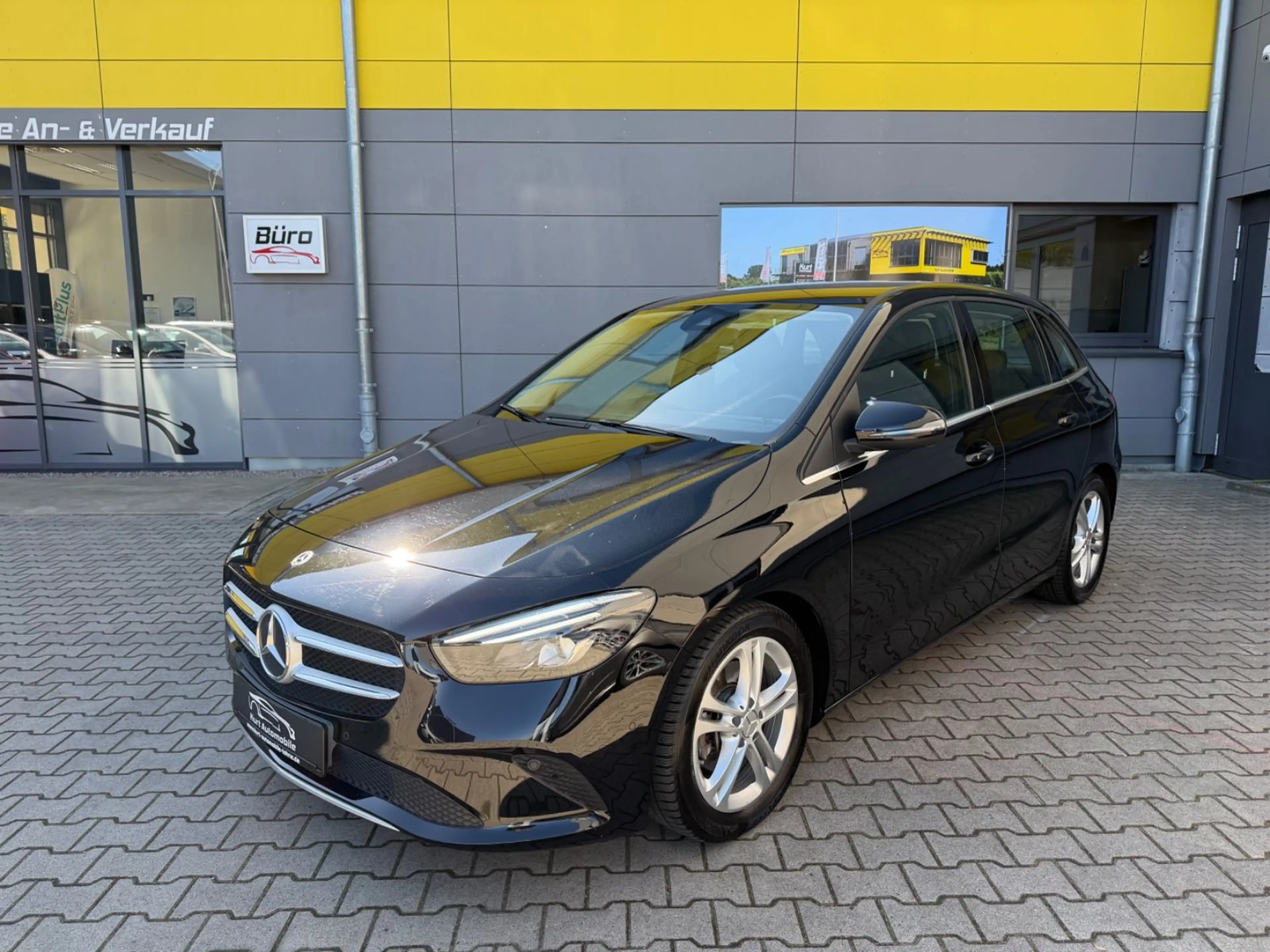 Mercedes-Benz B 200 d/LED/ALU/AUTOMATIK/50000KM/TOP* — photo 2