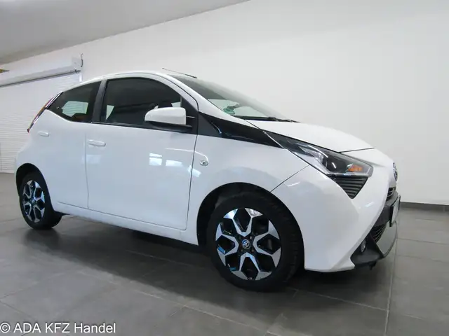 Toyota AYGO x-play Team D,Klima,Kamera,Erste Hand