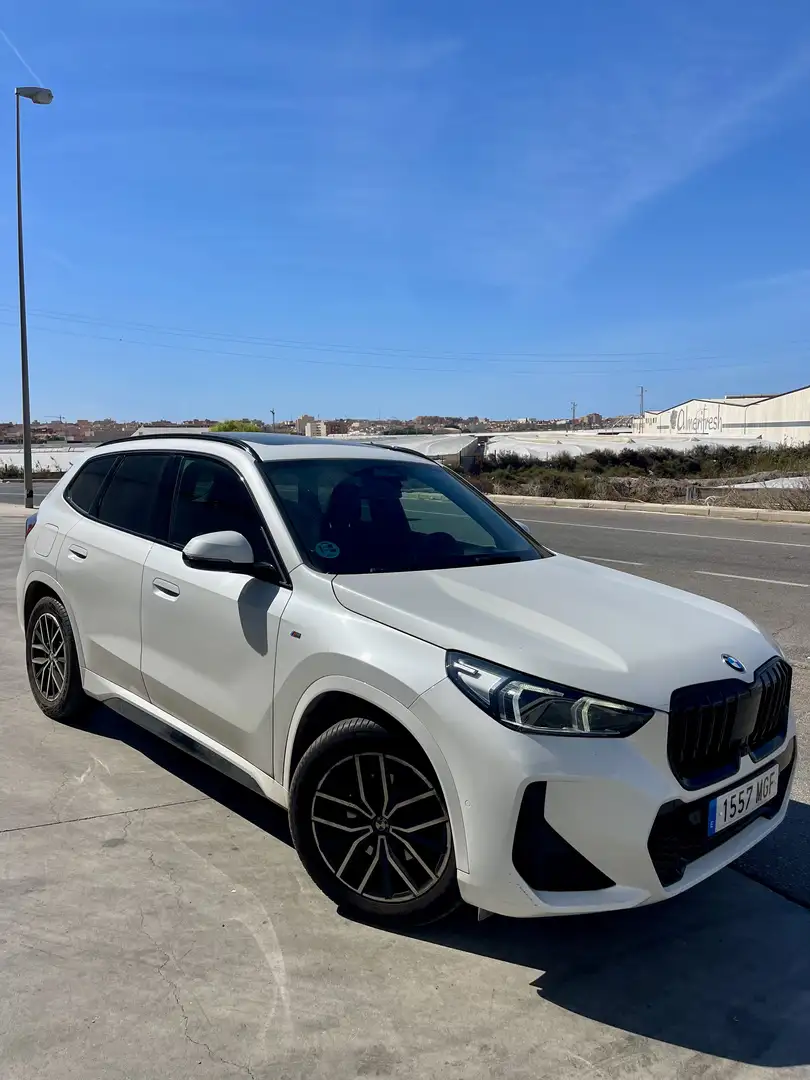BMW X1 sDrive 18iA M Sport - 1