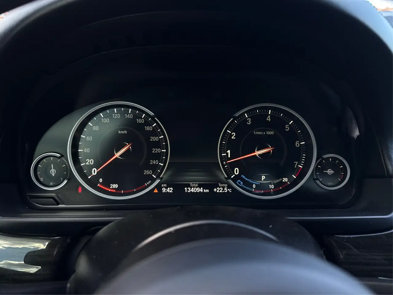 BMW 5 Series photo BMW 5 Series