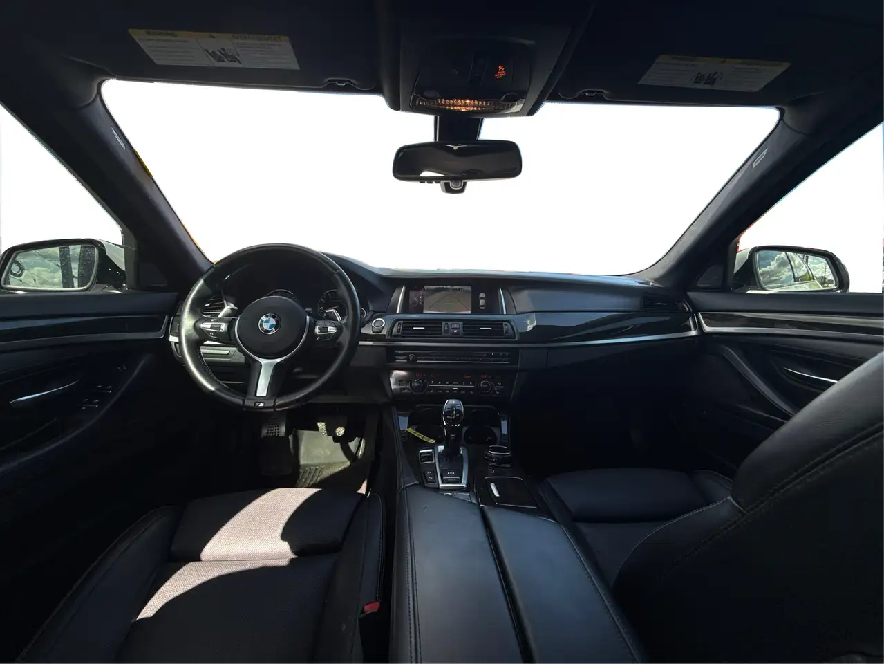 BMW 5 Series photo BMW 5 Series