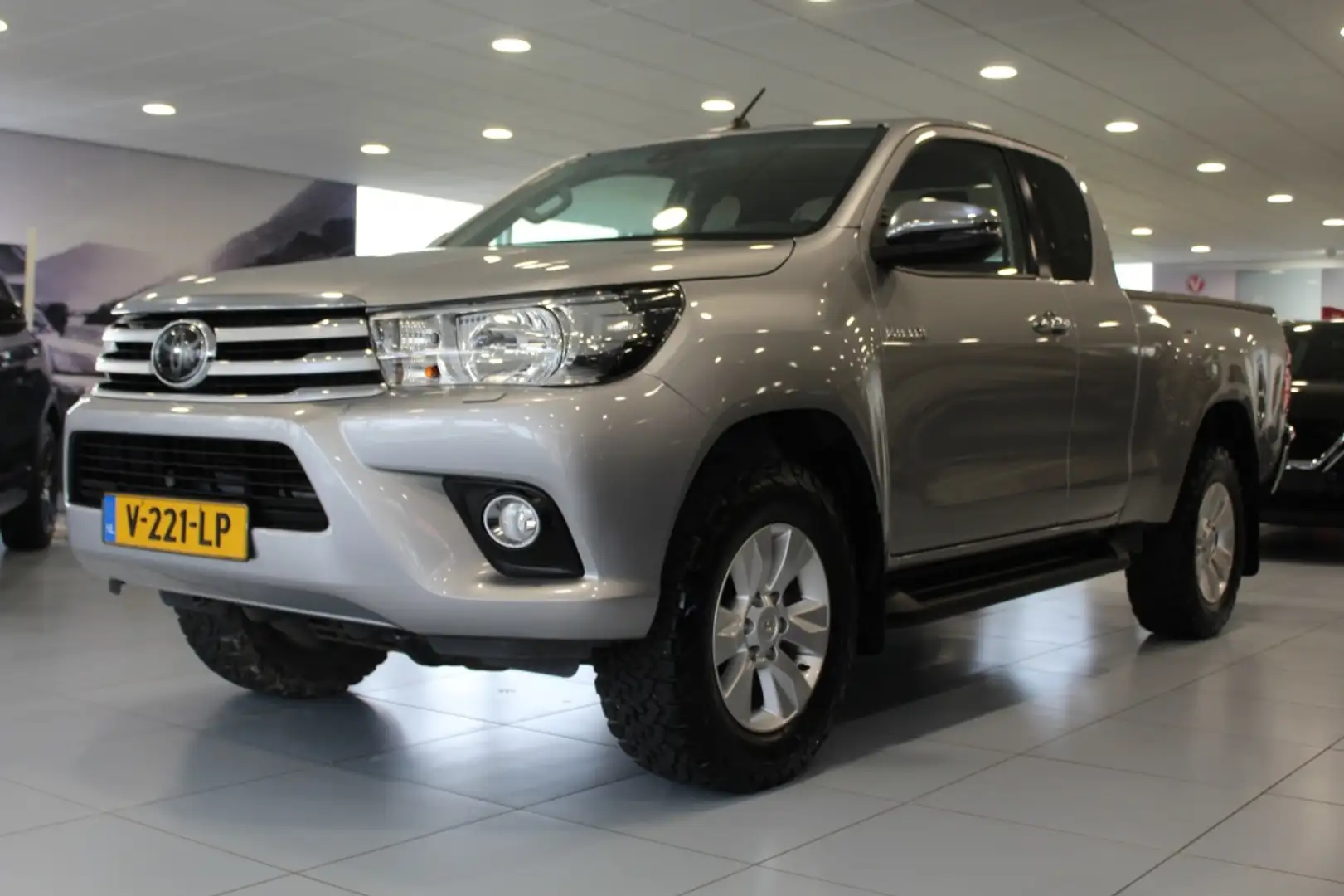 Toyota Hilux 2.4 D-4D-F XC Prof./BF GOODRICH/SPER/CAMERA Argent - 2