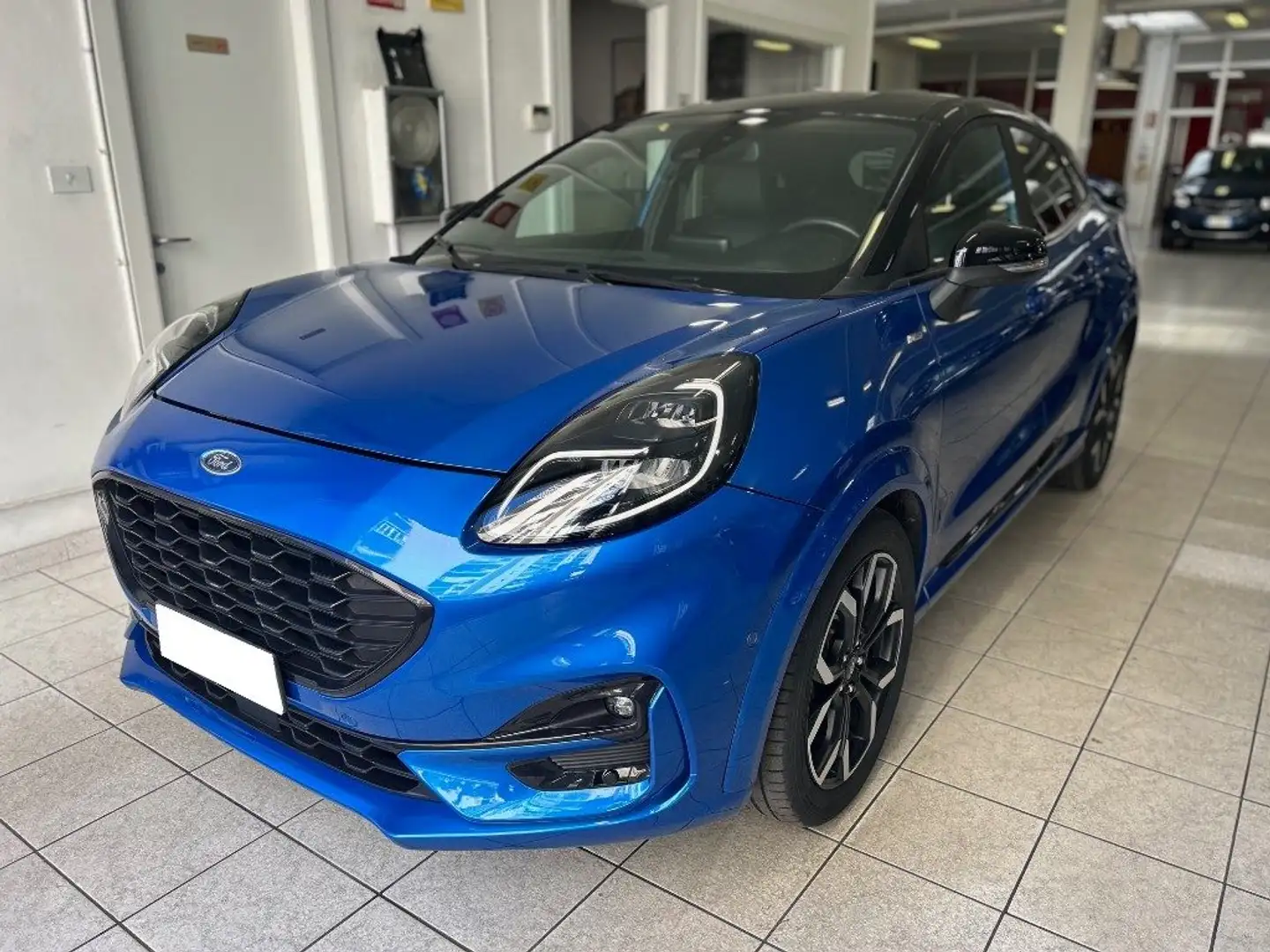 Ford Puma 1.0 EcoBoost Hybrid 125 CV S&S ST-Line X Bianco - 1