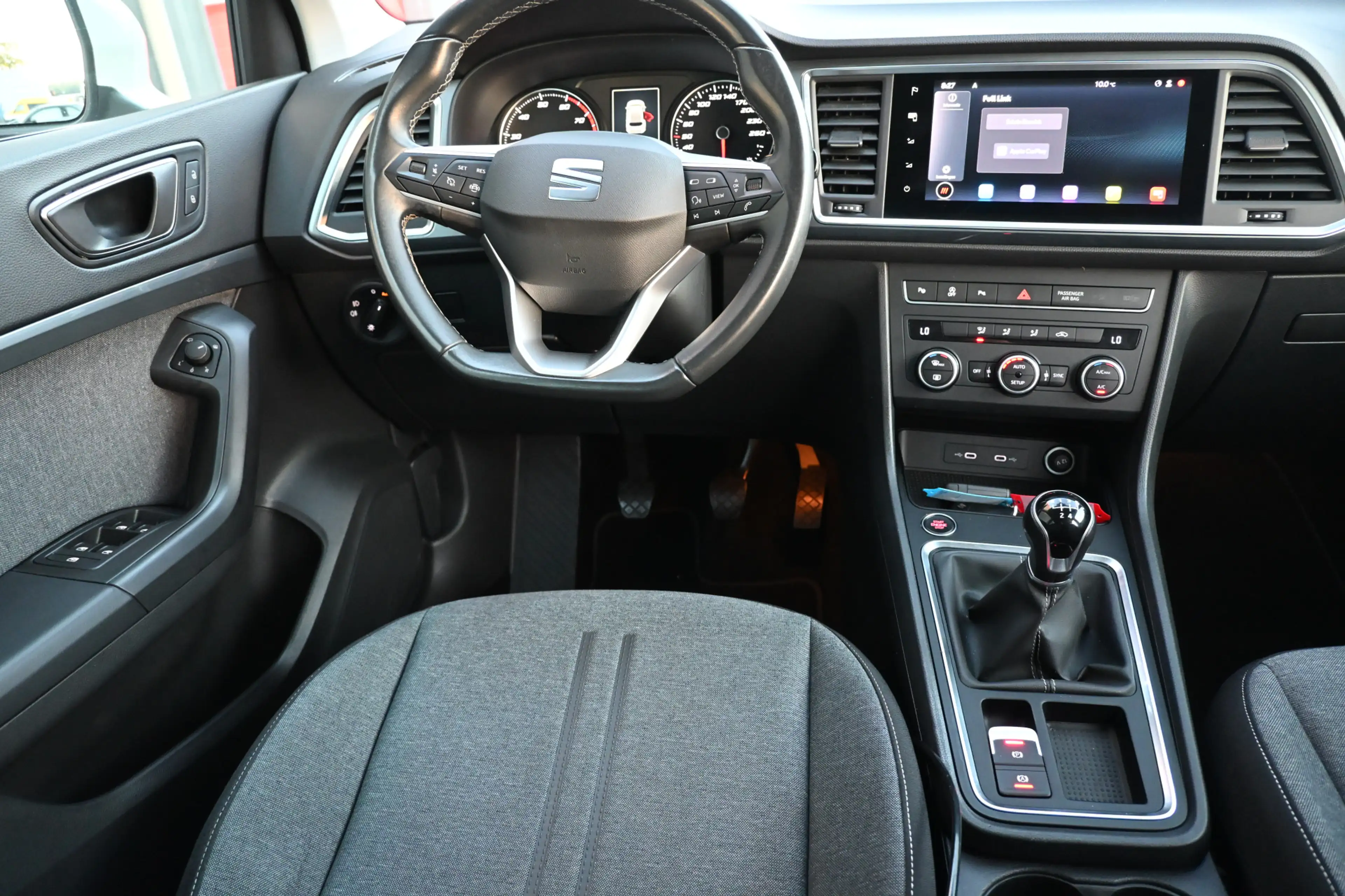 SEAT Ateca 1.0 TSI Style Business Intense trekhaak camera — photo 27