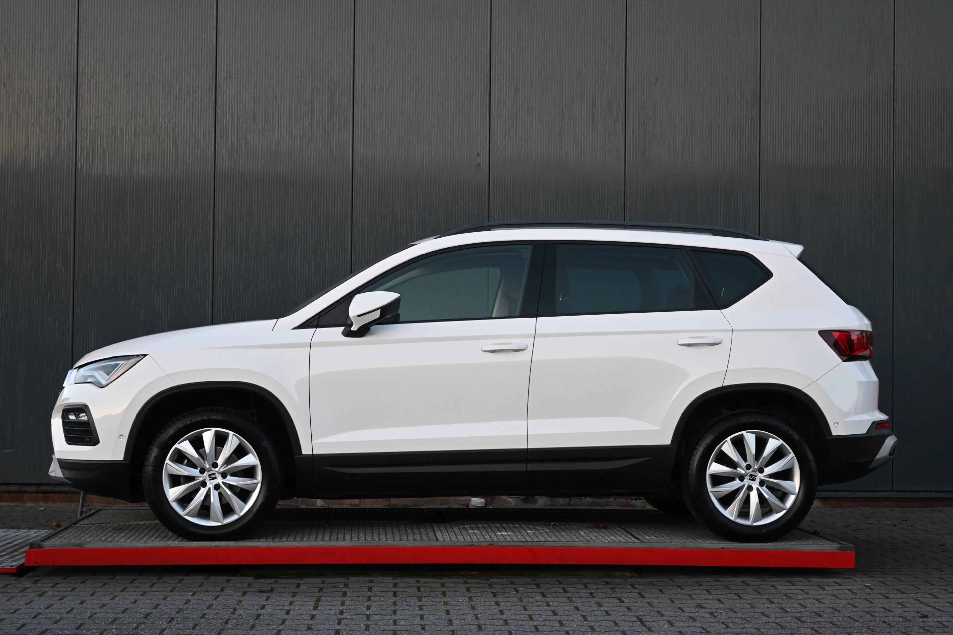 SEAT Ateca 1.0 TSI Style Business Intense trekhaak camera — photo 7