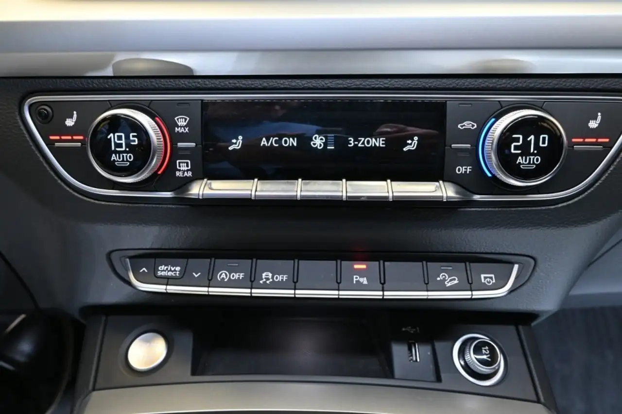 Audi Q5 снимка Audi Q5