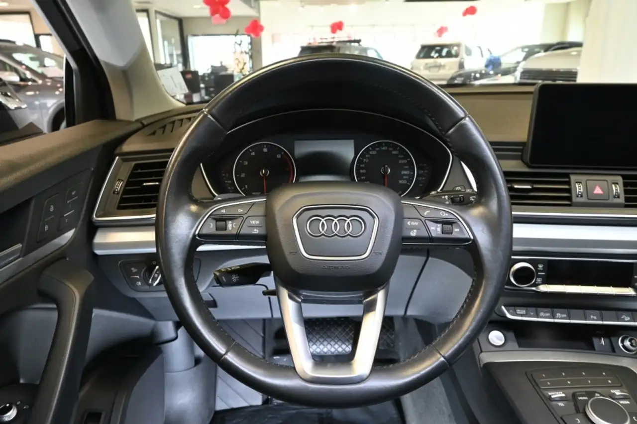 Audi Q5 снимка Audi Q5