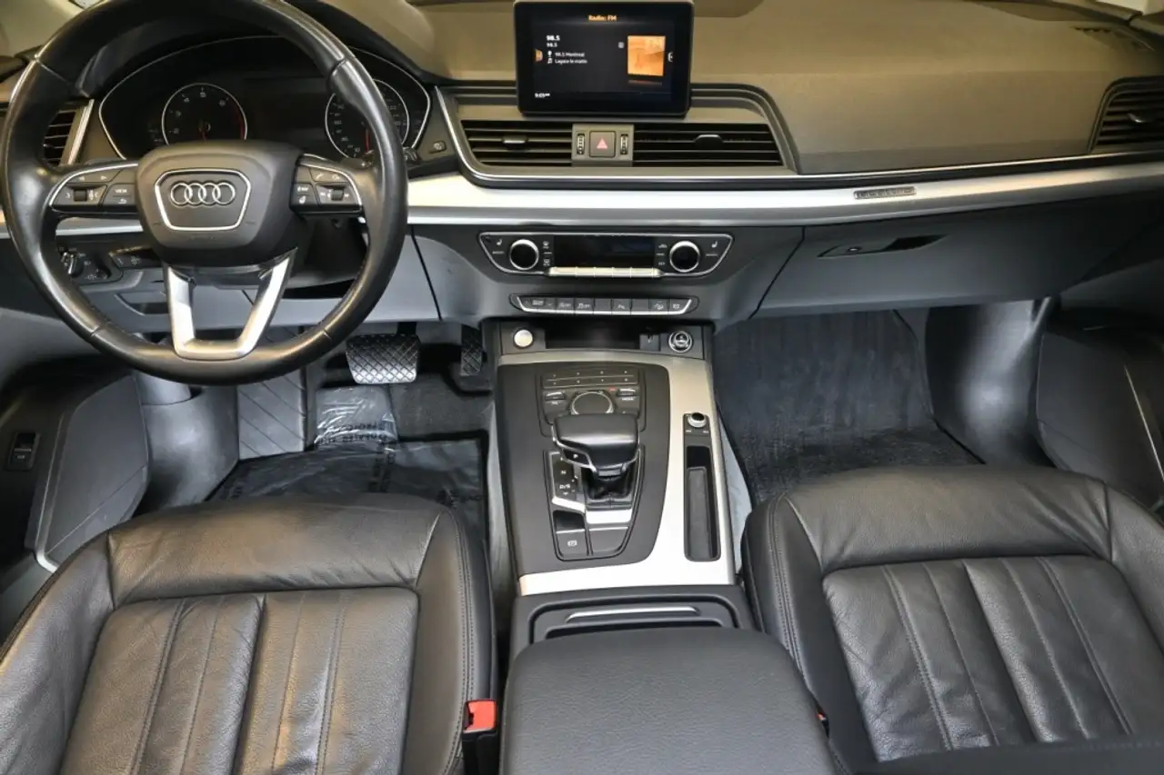 Audi Q5 снимка Audi Q5