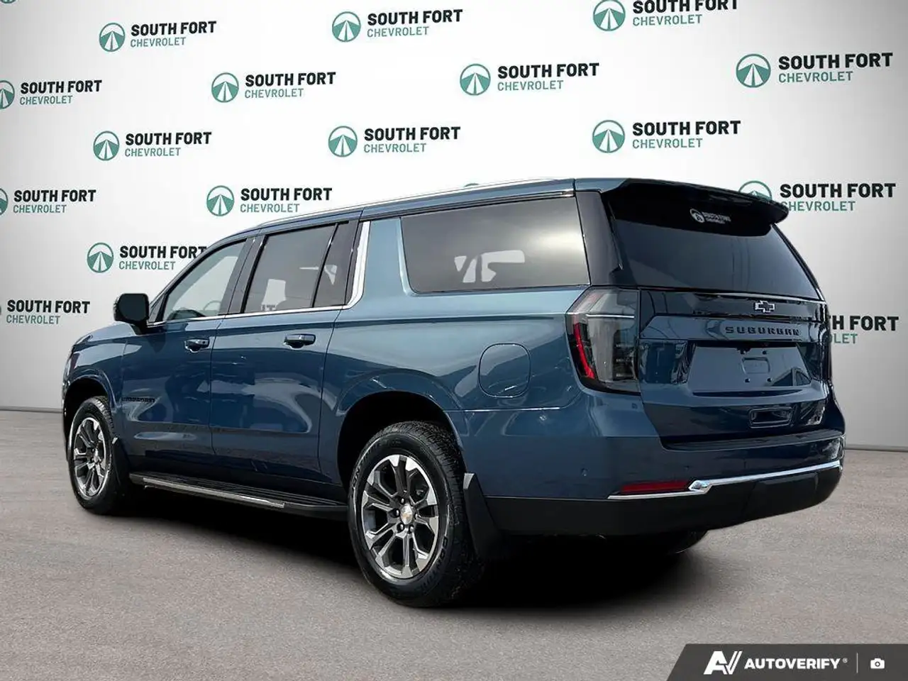 Chevrolet Suburban fotografie Chevrolet Suburban
