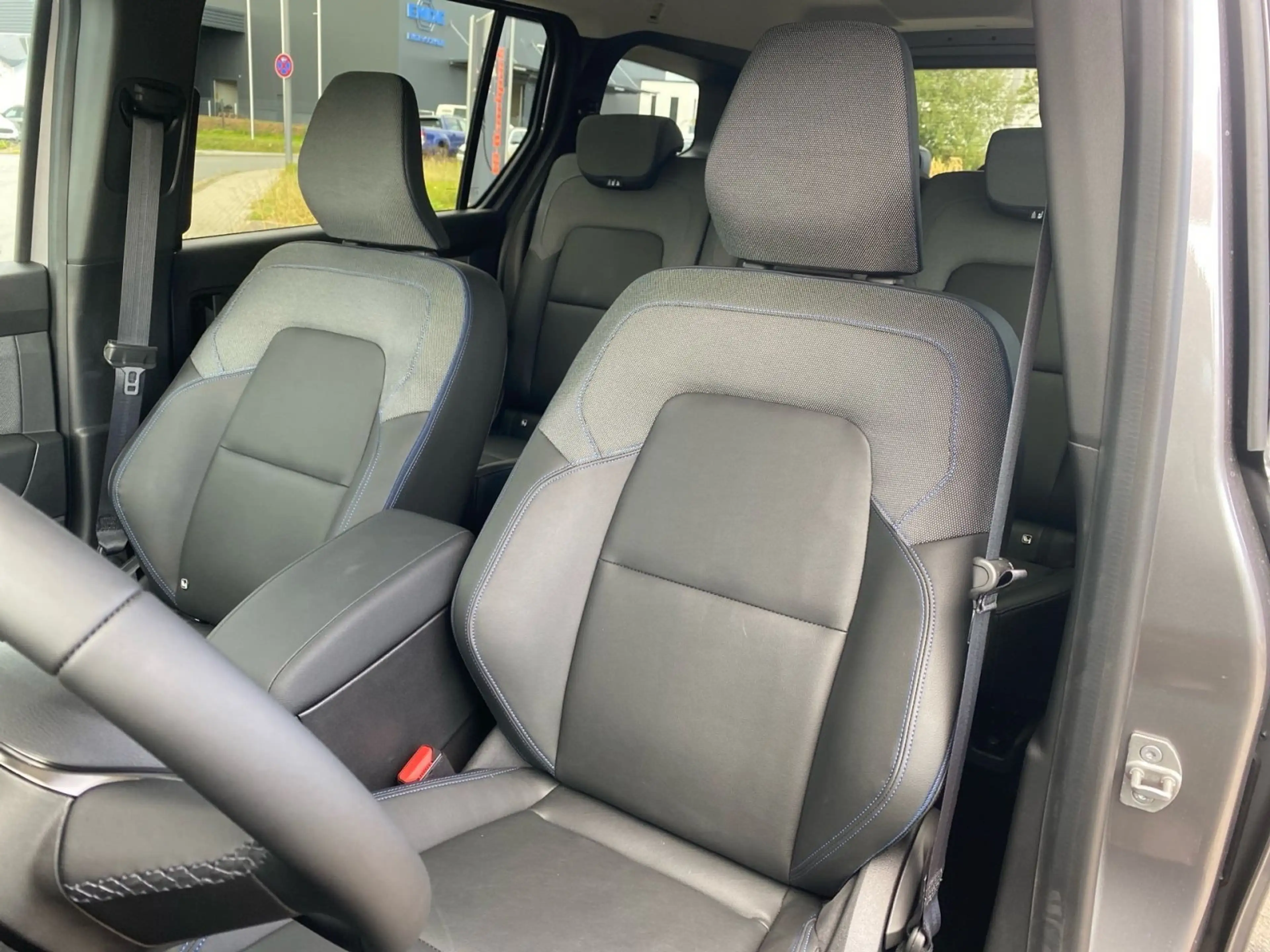 Nissan Townstar Kombi L2 2,3t 130 PS AT Tekna 2ST 7Sitz — photo 15