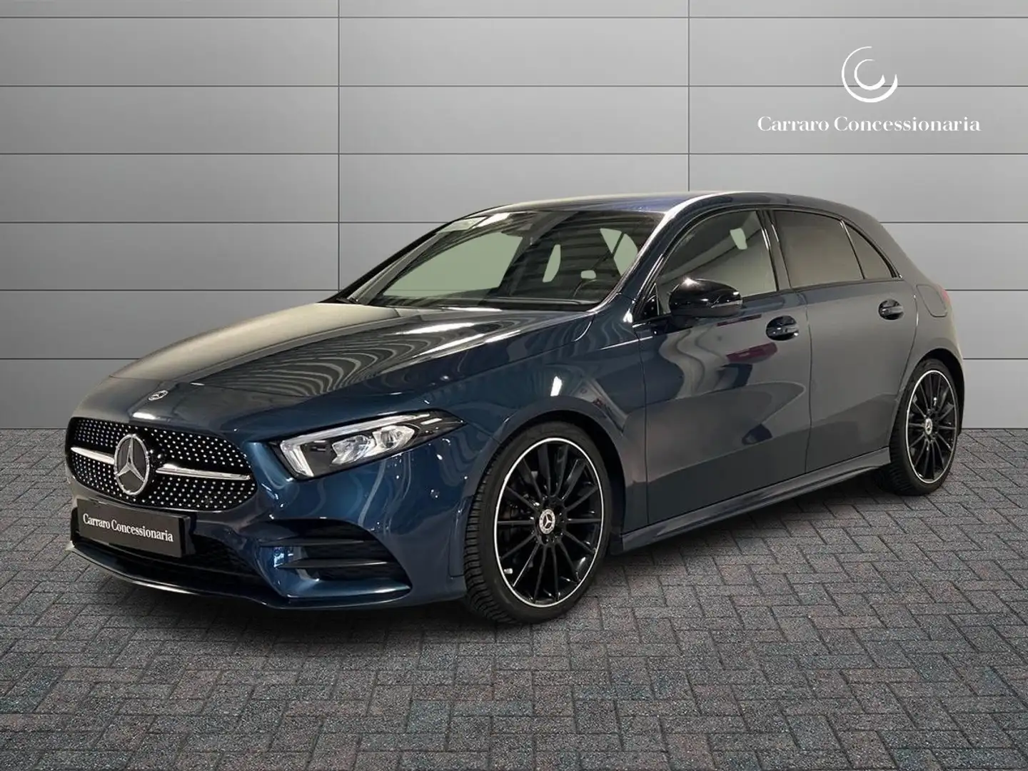Mercedes-Benz A 200 - A 200 d Premium 4matic auto Blau - 1