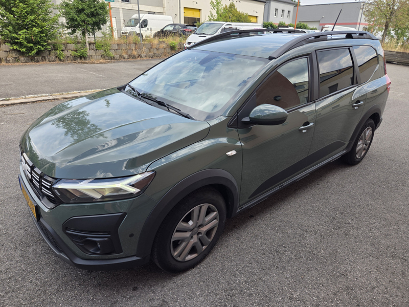 Dacia Jogger 110 CV 7 Places AM2023 Garantie 12 Mois — photo 3