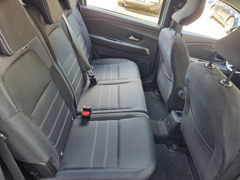 Dacia Jogger 110 CV 7 Places AM2023 Garantie 12 Mois — photo 9