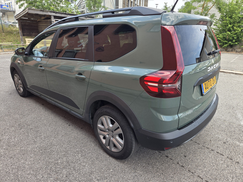 Dacia Jogger 110 CV 7 Places AM2023 Garantie 12 Mois — photo 2