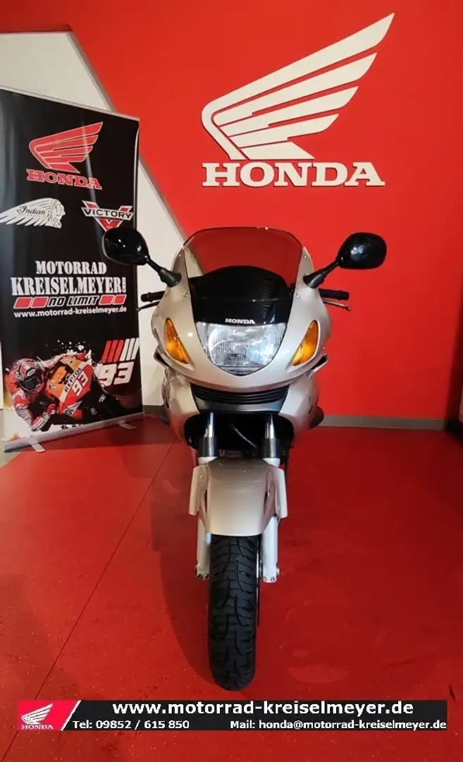 Honda NT 650 Gepflegter Zustand aus 2.Hand! Beige - 2