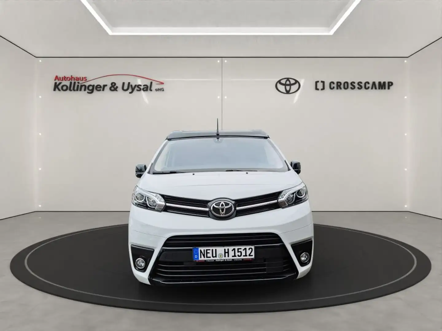 Toyota Proace 2,0-l-D-4D L1 (8-Si.) Autm. Verso Crosscamp Flex - 2