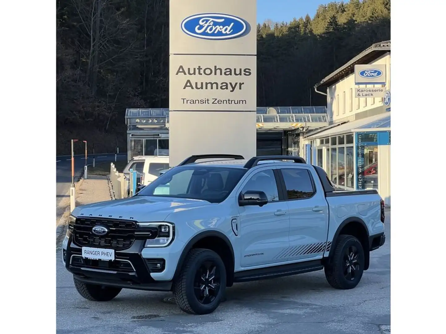 Ford Ranger DK STORMTRAK e-4WD PHEV Grau - 1