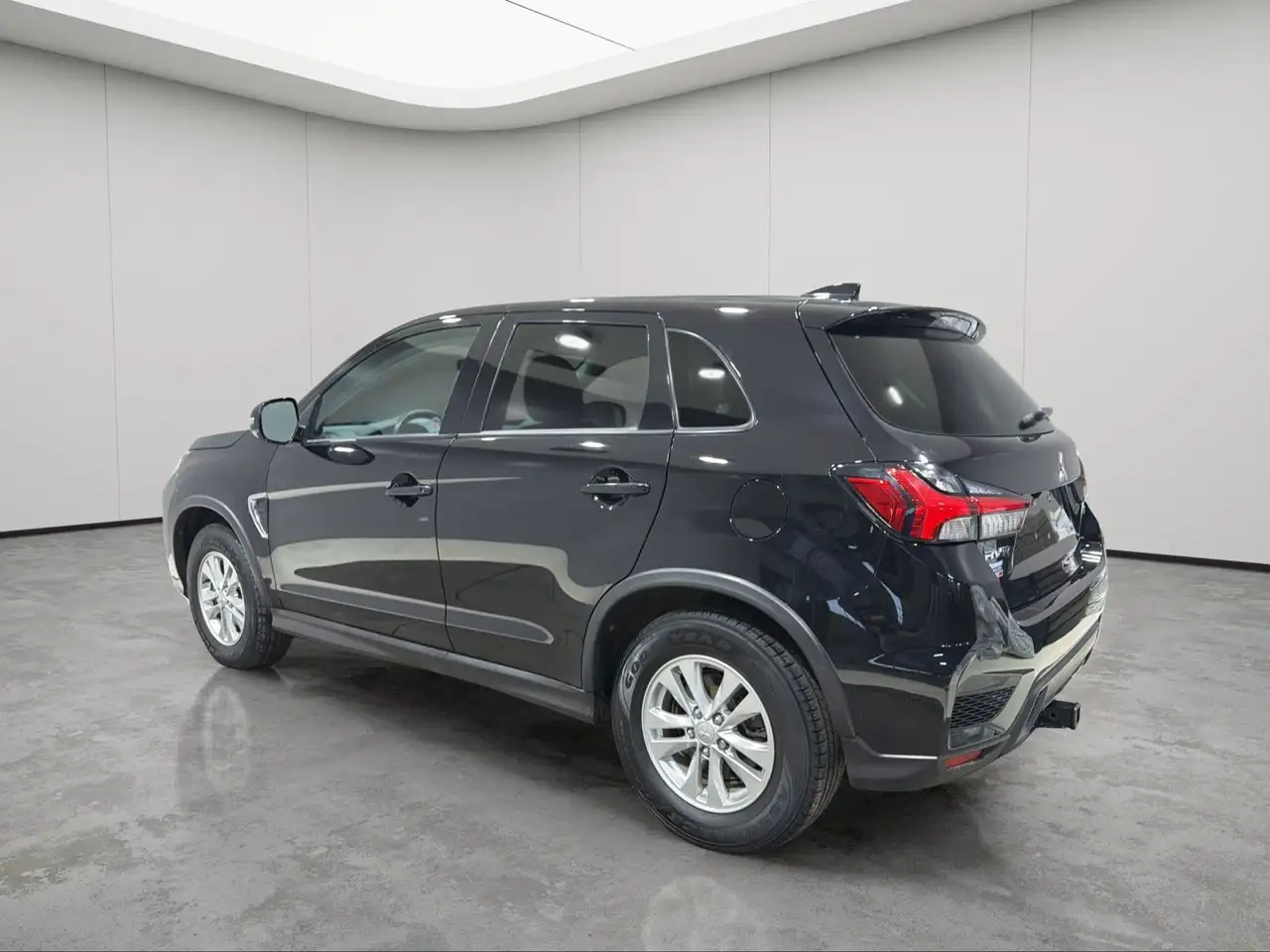 Mitsubishi RVR снимка Mitsubishi RVR