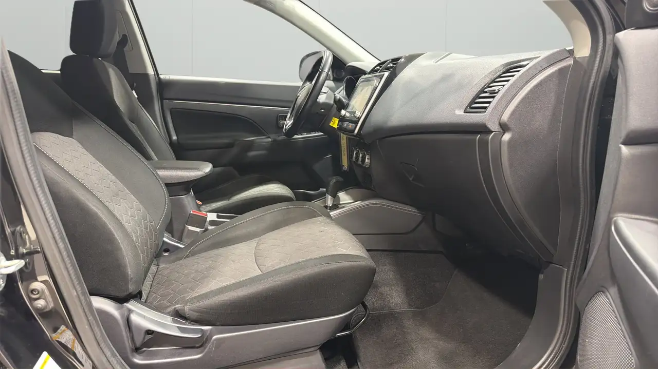 Mitsubishi RVR снимка Mitsubishi RVR
