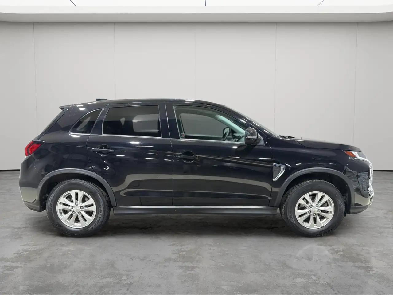 Mitsubishi RVR снимка Mitsubishi RVR
