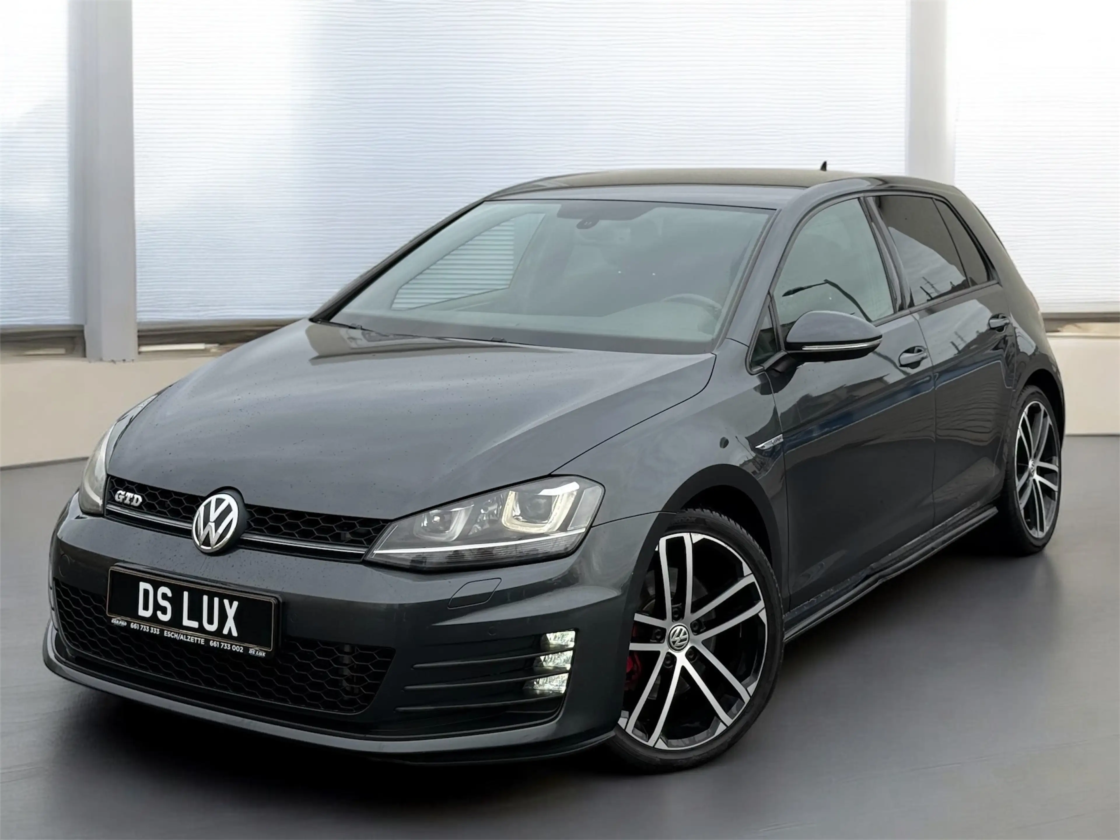 Volkswagen Golf GTD 7 / 2.0 TDI 184CH DSG6 / LED / ACTIVE SOUND — photo 3