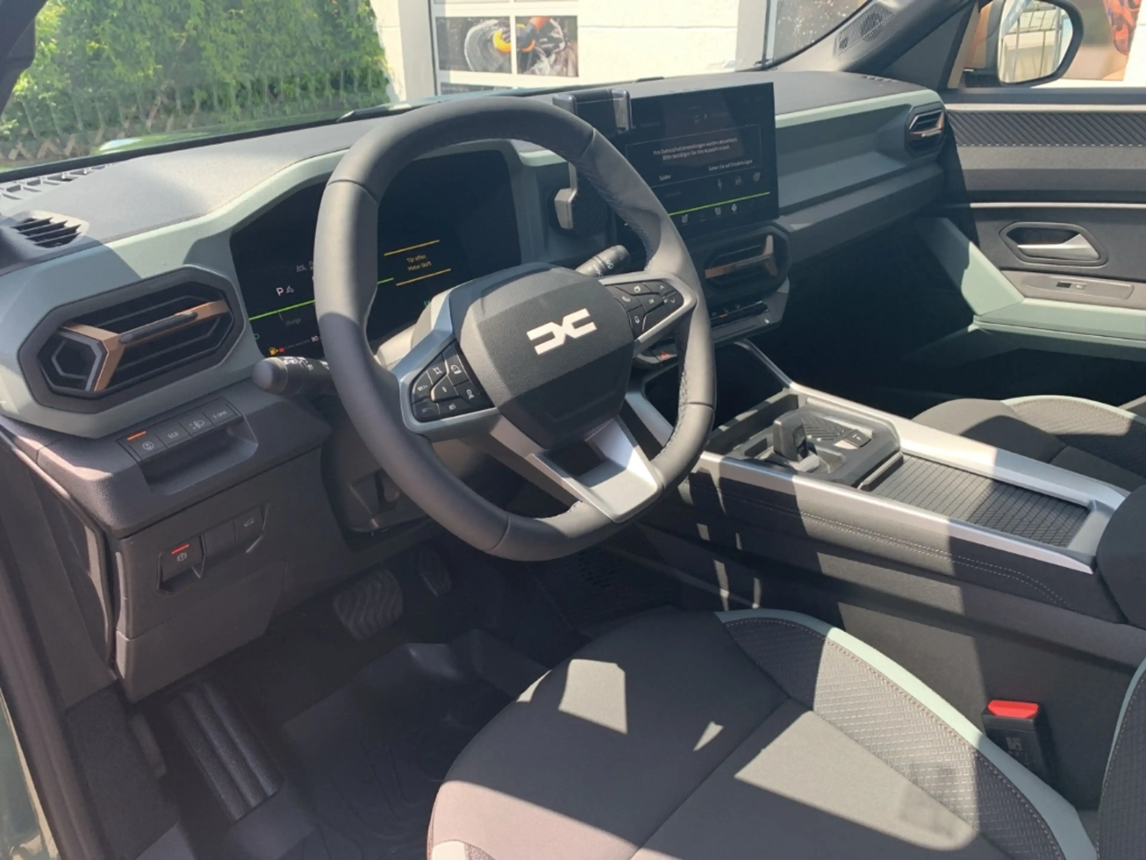 Dacia Bigster EXTREME HYBRID 155 Extreme PANO+SHZ+NAVI+KAMERA — photo 10