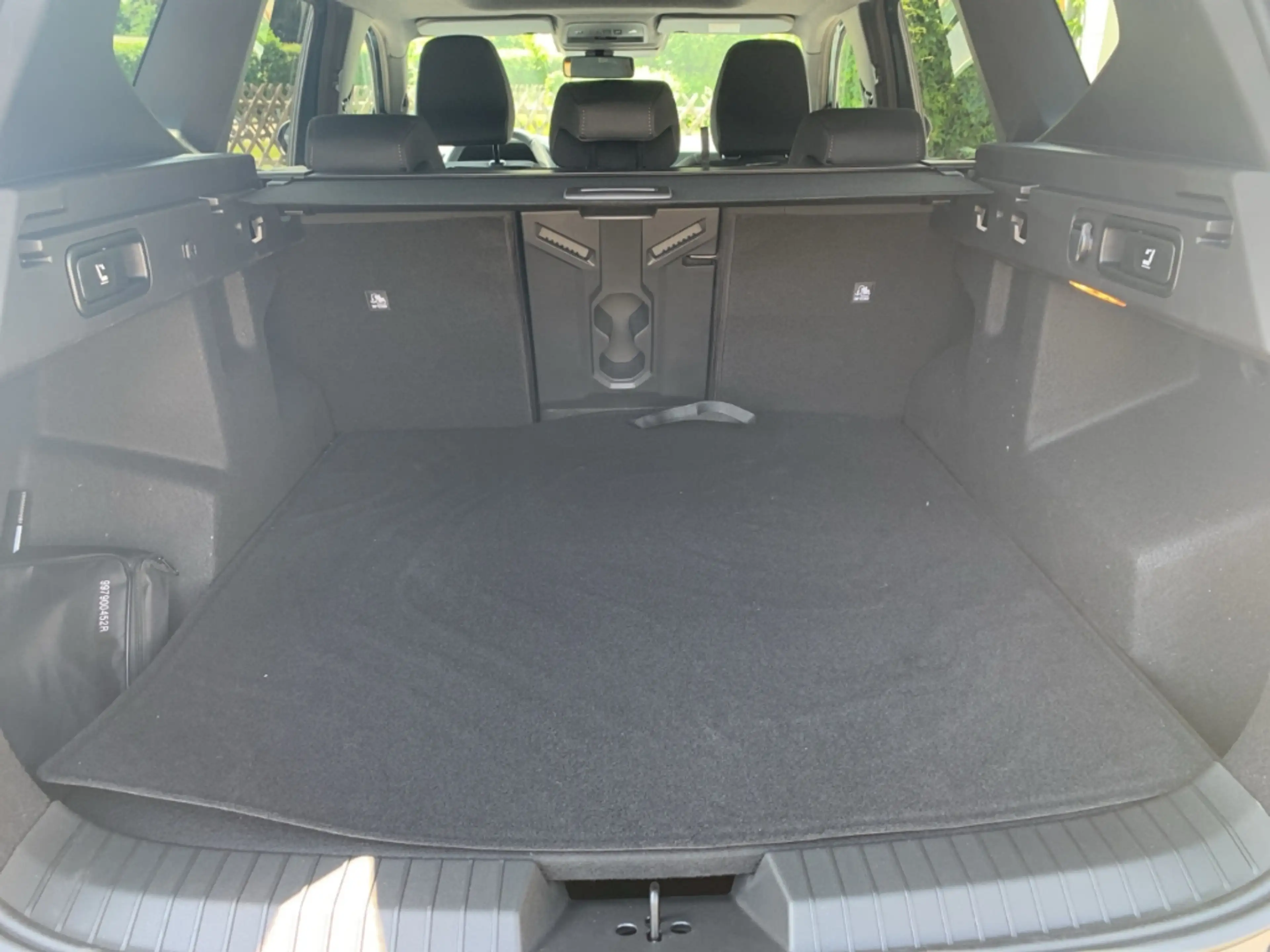 Dacia Bigster EXTREME HYBRID 155 Extreme PANO+SHZ+NAVI+KAMERA — photo 12