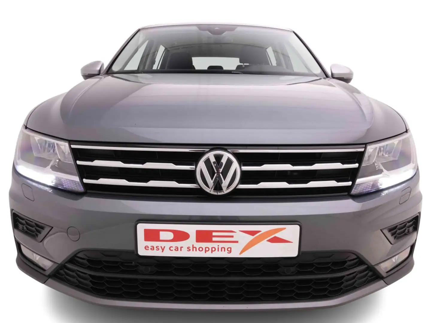 Volkswagen Tiguan Allspace 1.5 TSi 150 DSG Comfortline 7pl + Discover Media Navi + PDC v-a Grijs - 2