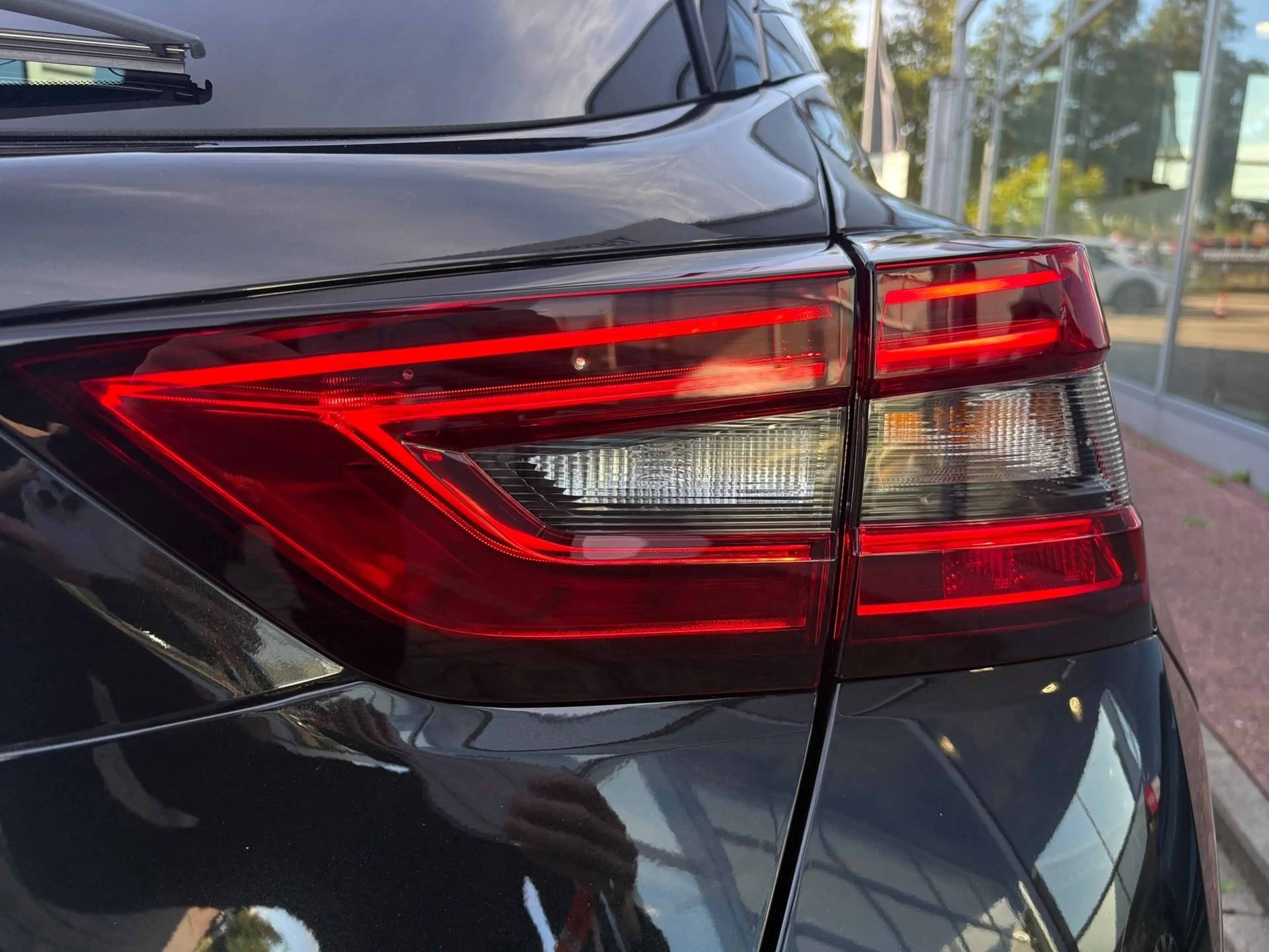 Nissan Juke 1.6 N-Connecta AUT+LED+Fernlichtass.+Kam. — photo 8