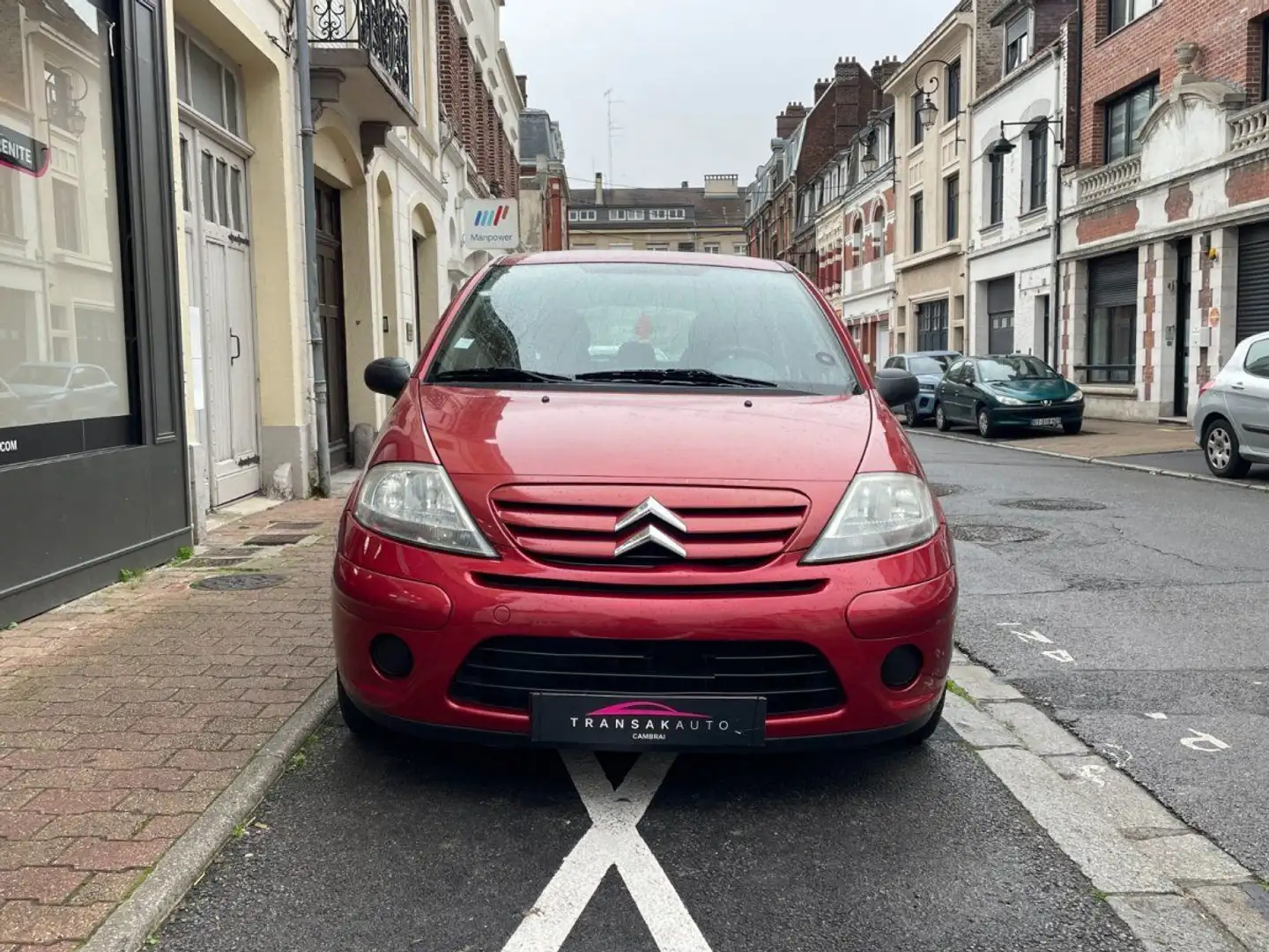 Citroen C3 1.1i Airdream Furio / IDEAL JEUNE PERMIS / BLUETOOTH Rosso - 2