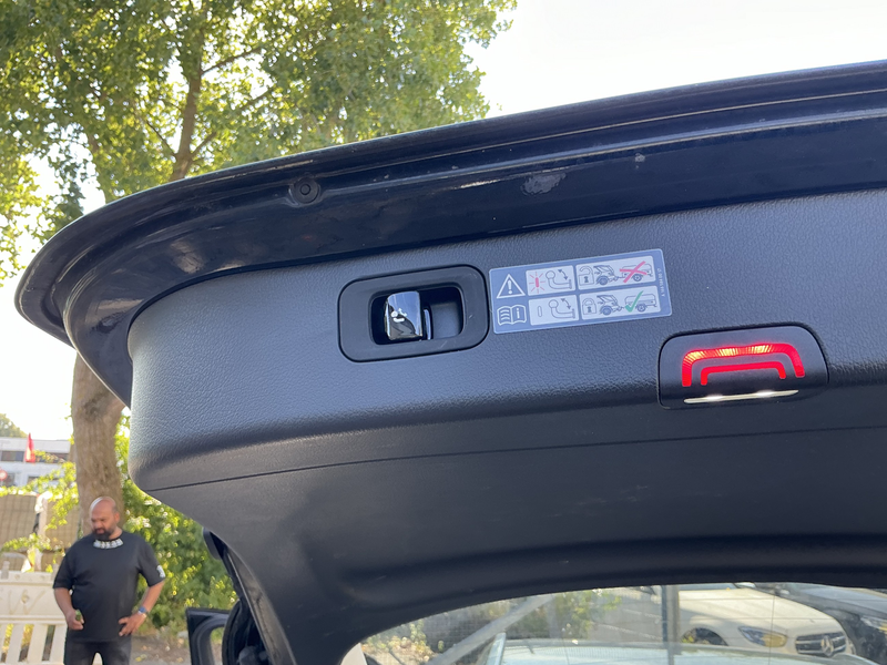 Mercedes-Benz C 200 Avantgarde R.Cam Navi Ambiente AHK SHZ LED — photo 3