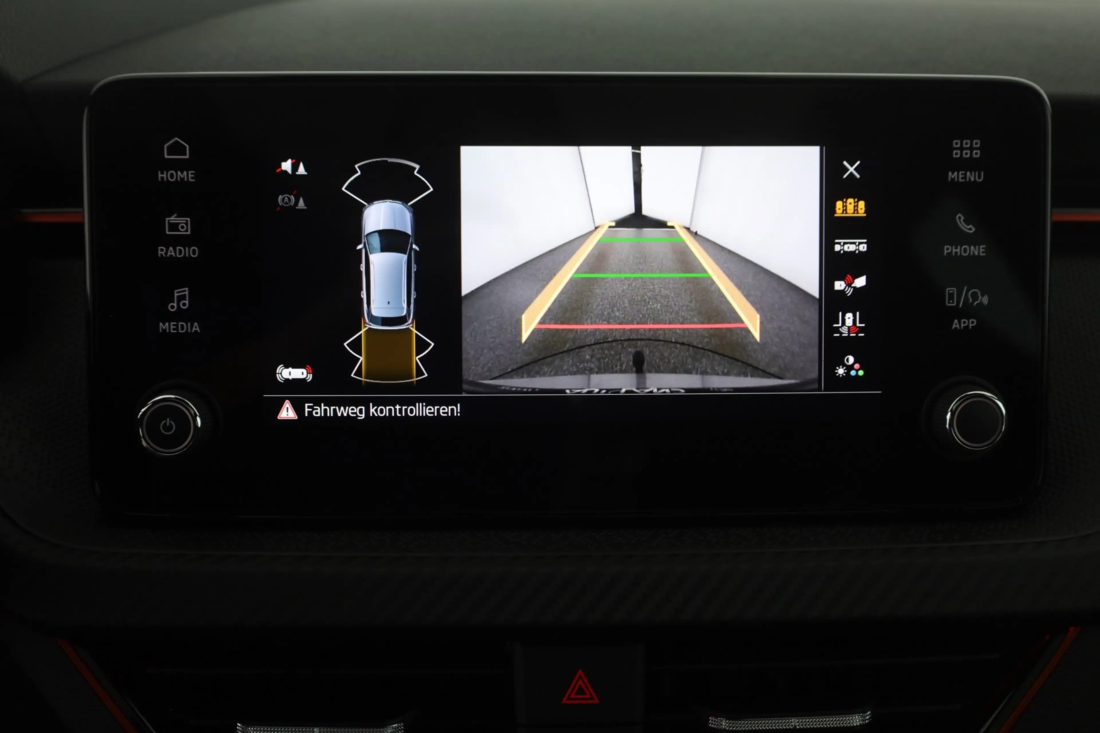 Skoda Kamiq Monte Carlo 1.5 TSI DSG LED Kamera AHK — photo 14