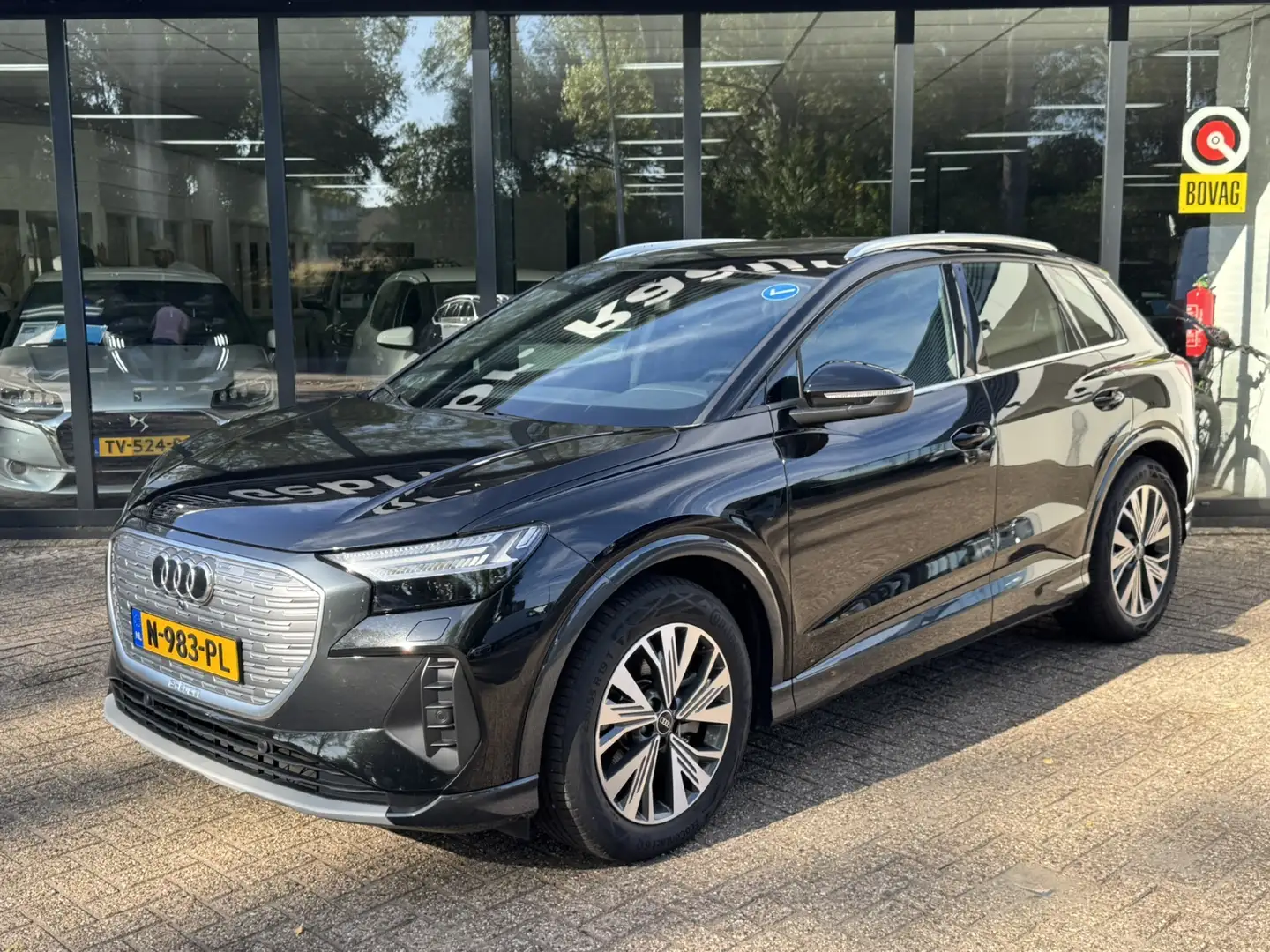 Audi Q4 e-tron 40 Advanced Plus 77 kWh*93%SOH*EXPORTPRIJS*Panoram Zwart - 2