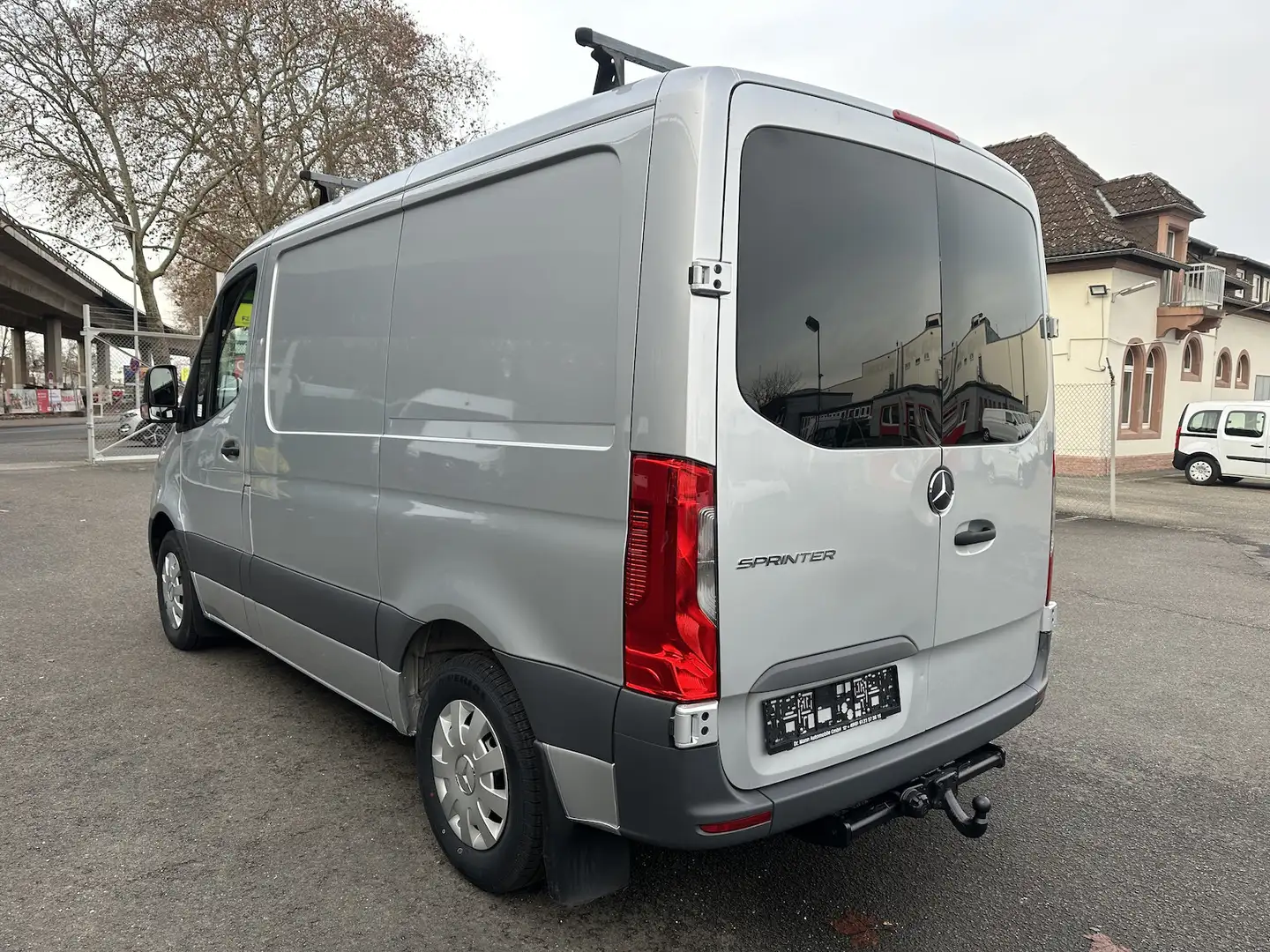 Mercedes-Benz Sprinter 316 CDI RWD L1 kurz flach 2,8 to AHK Silber - 2