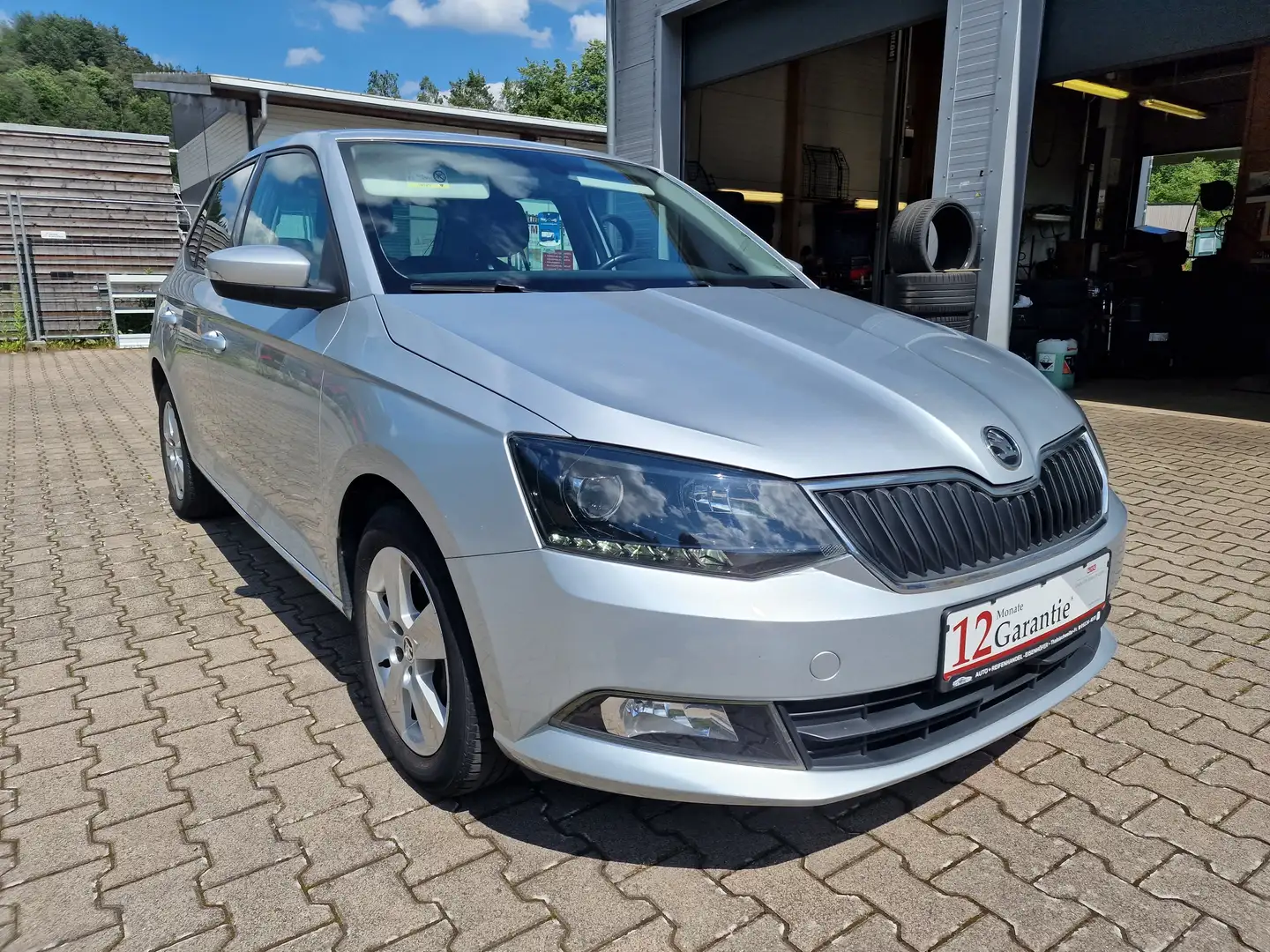 Skoda Fabia Ambition Argent - 1
