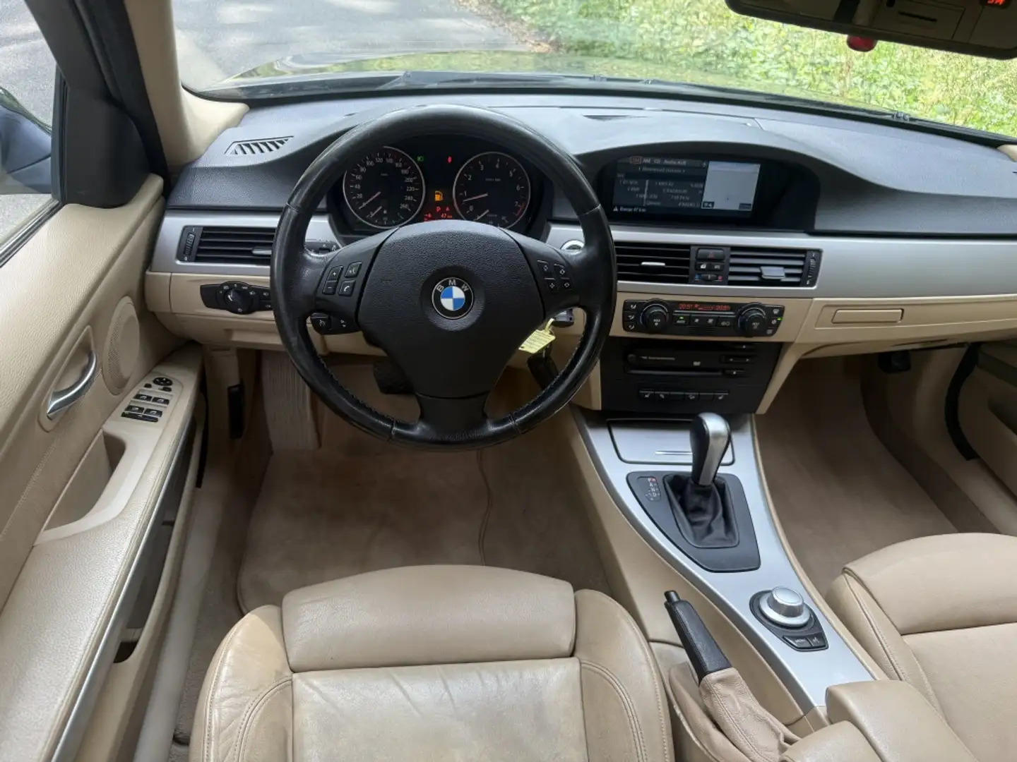 BMW 325 3-serie Touring 325xi Dynamic Exec. leer automaat Groen - 2
